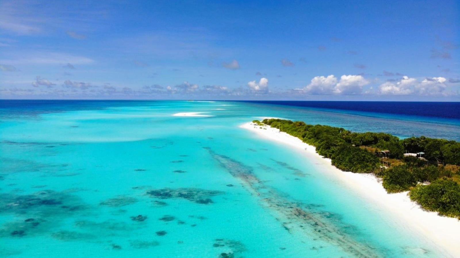 The Fulhadhoo Beach Cottage Bagian luar foto