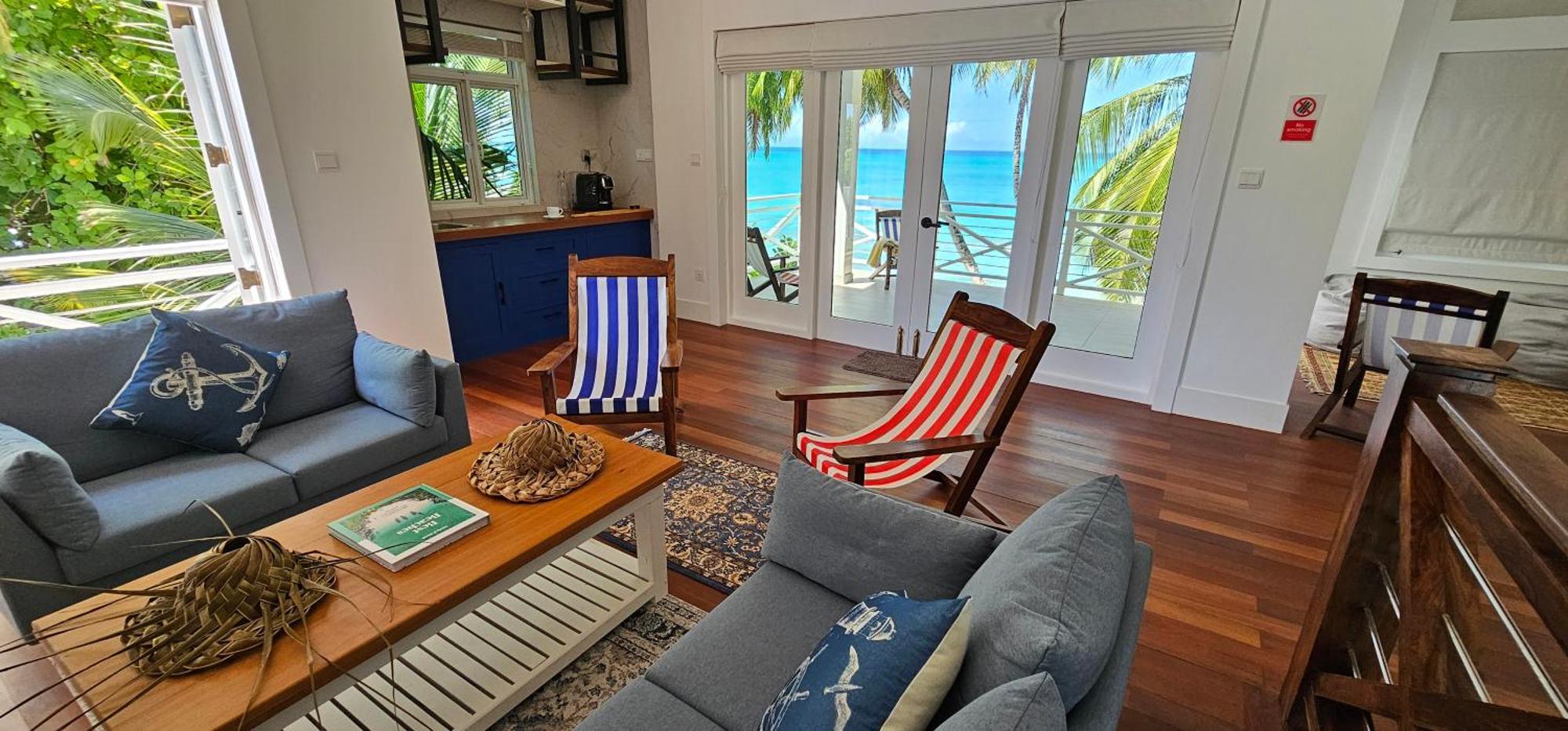 The Fulhadhoo Beach Cottage Bagian luar foto